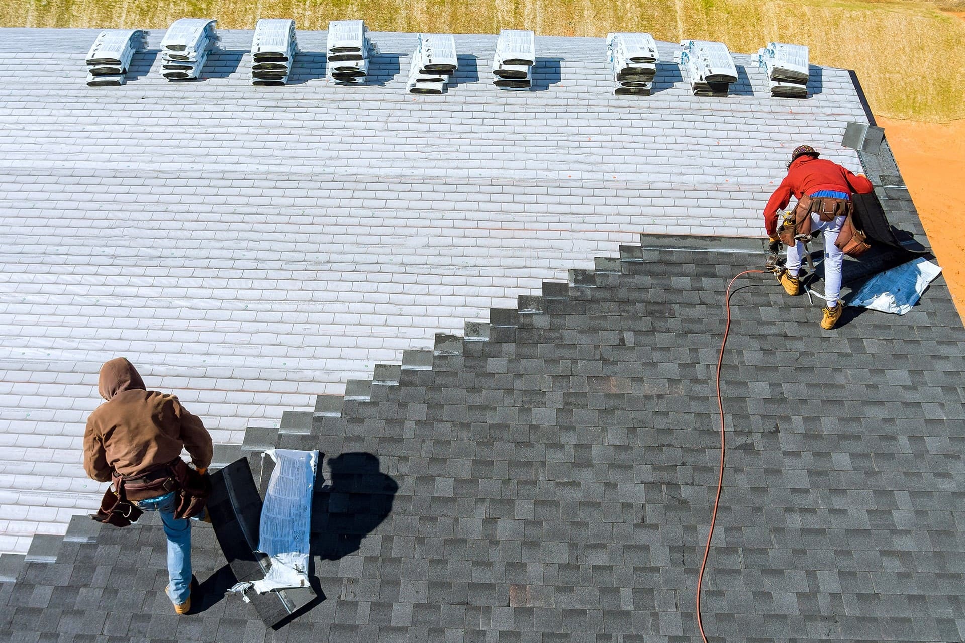 Asphalt Shingles Roof Repair Services